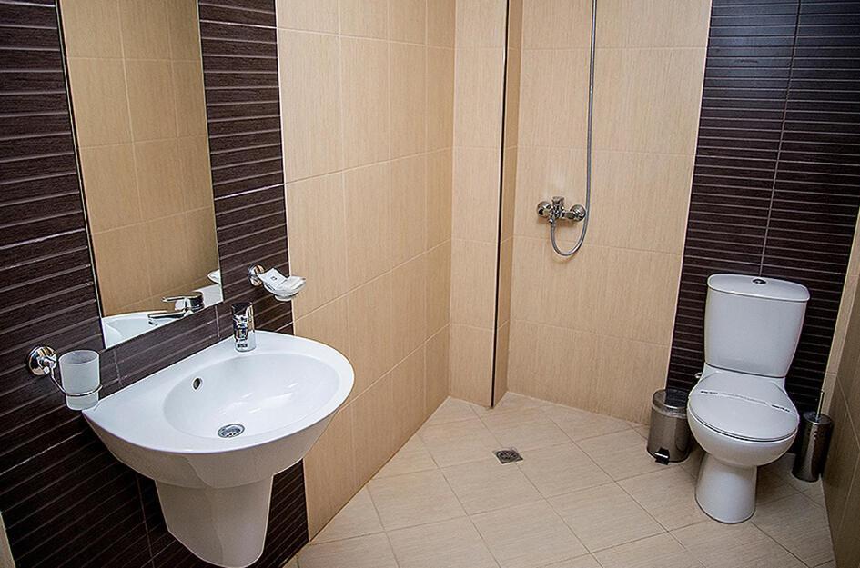 Семеен Хотел Естило Dimitrovgrad  Exteriör bild